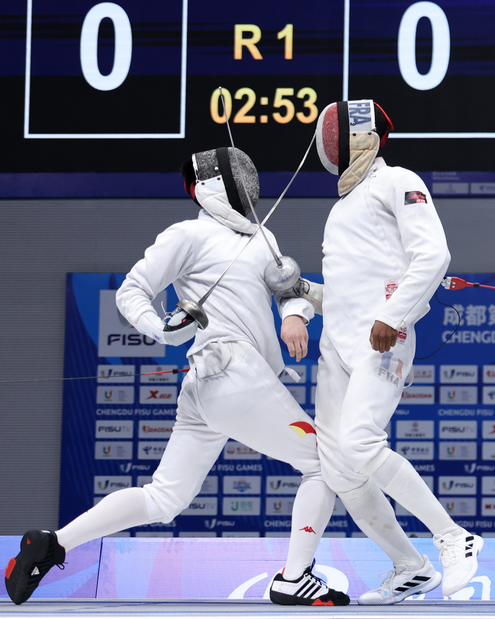 包含澳大利亚击剑选手实现大逆转，夺得铜牌的词条