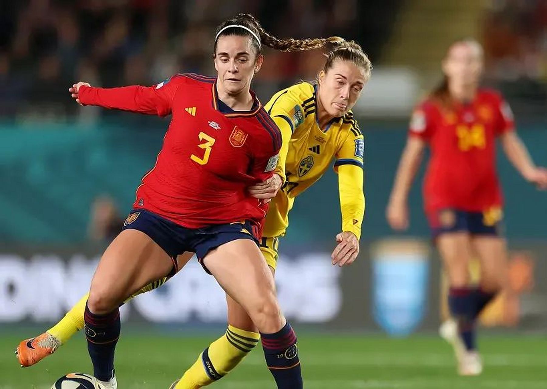 关于西班牙轻取瑞典，稳固世界杯资格的信息