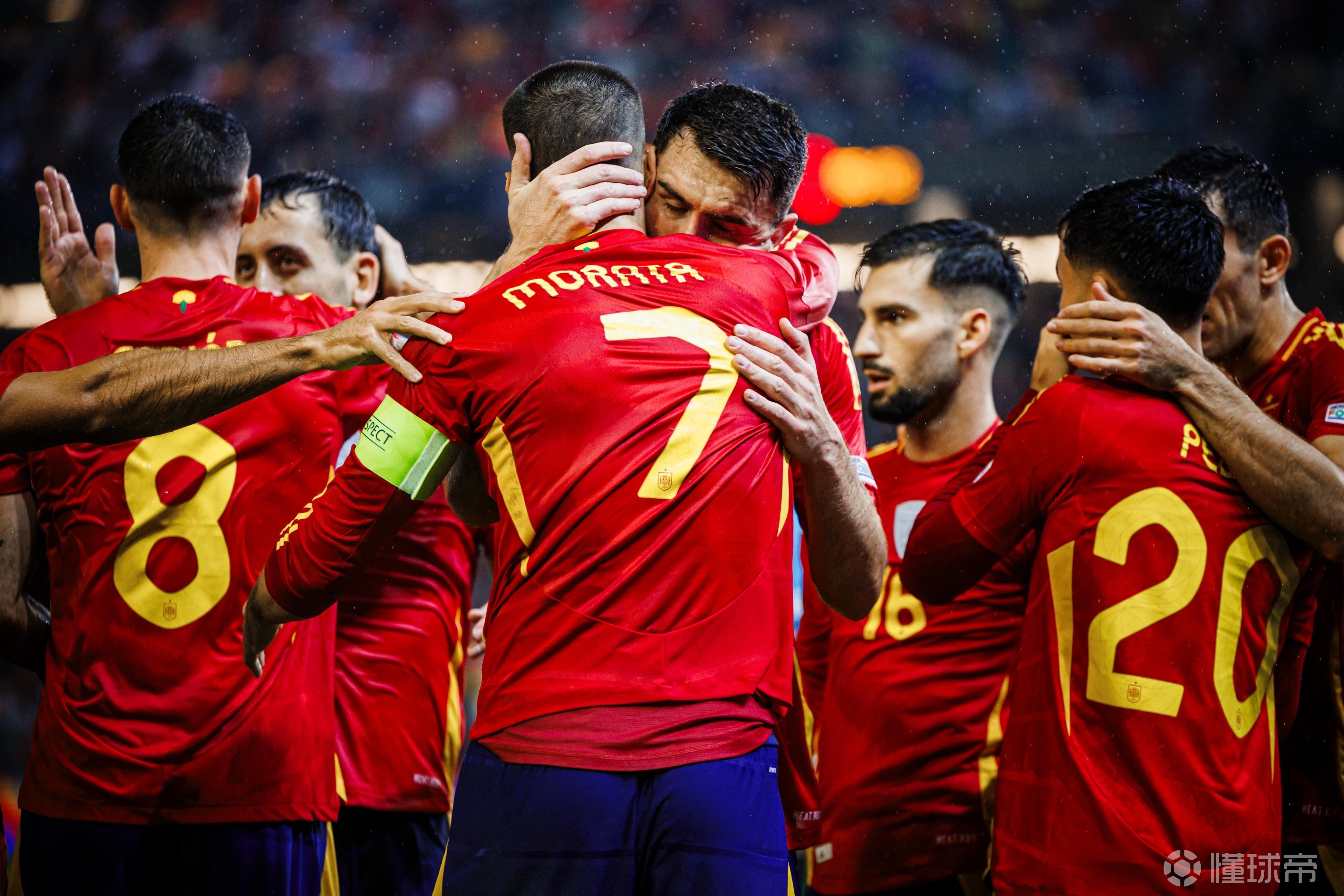 欧国联比赛：热血激情的碰撞