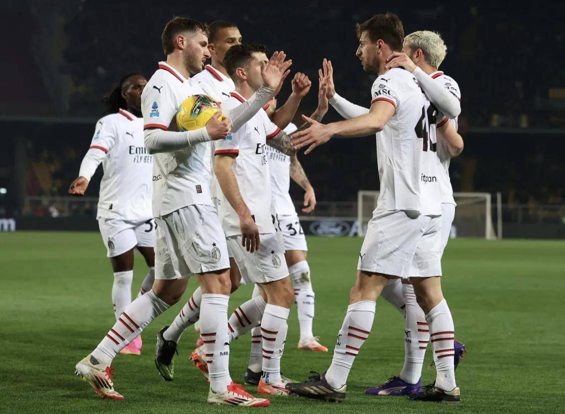 包含AC米兰连续三场不胜，欧冠之路坎坷的词条