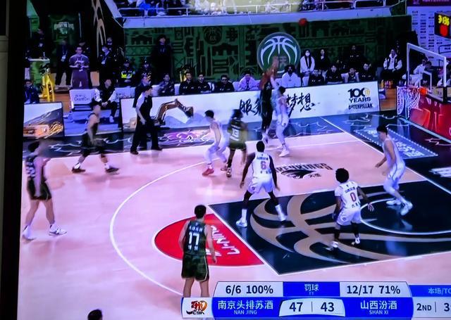 关于赛场悬念不断升温，精彩绝伦的信息