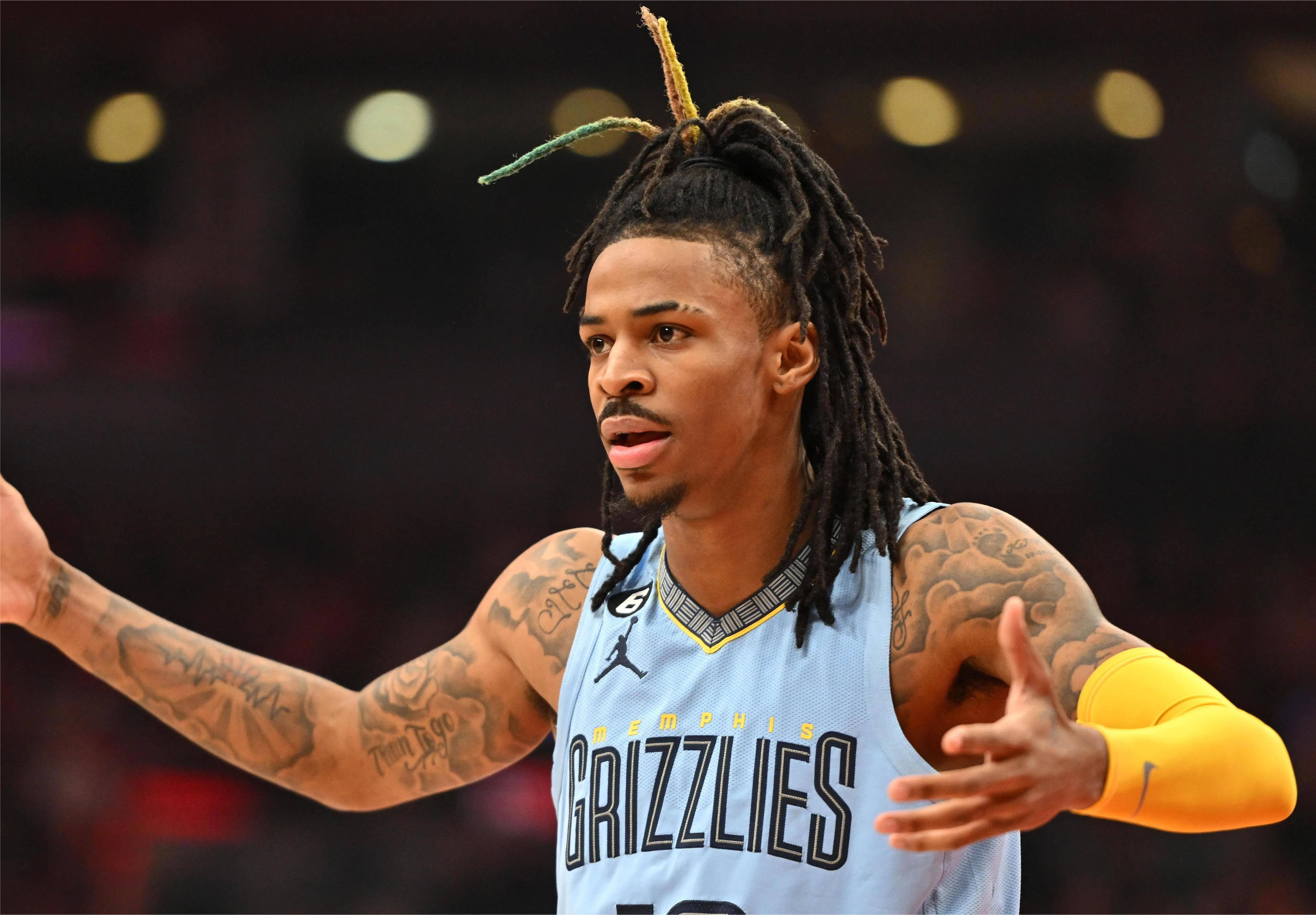  湖人是大莫还是小莫 