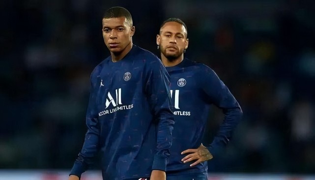 关于姆巴佩赛事官方发布绝杀新规，雄鹿争议不断！的信息