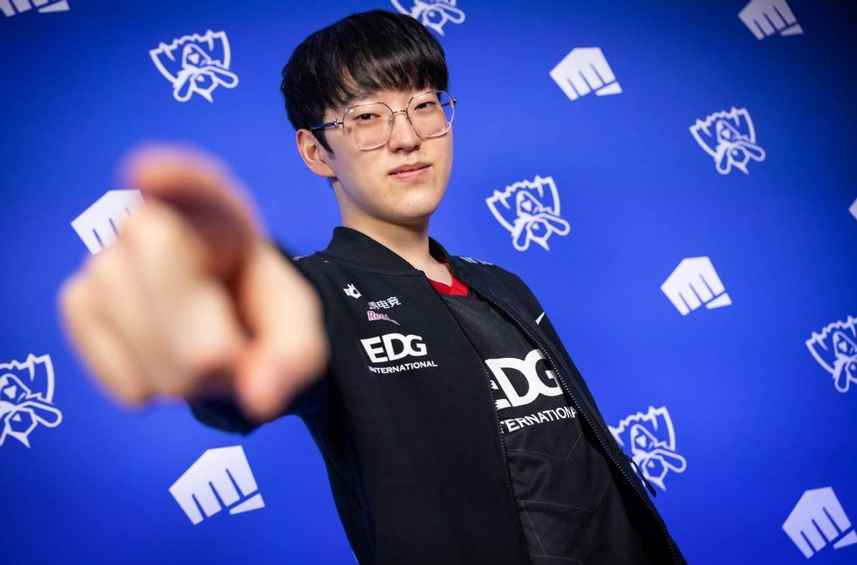  Scout爆冷击败G2，赛况扑朔迷离引爆全场！