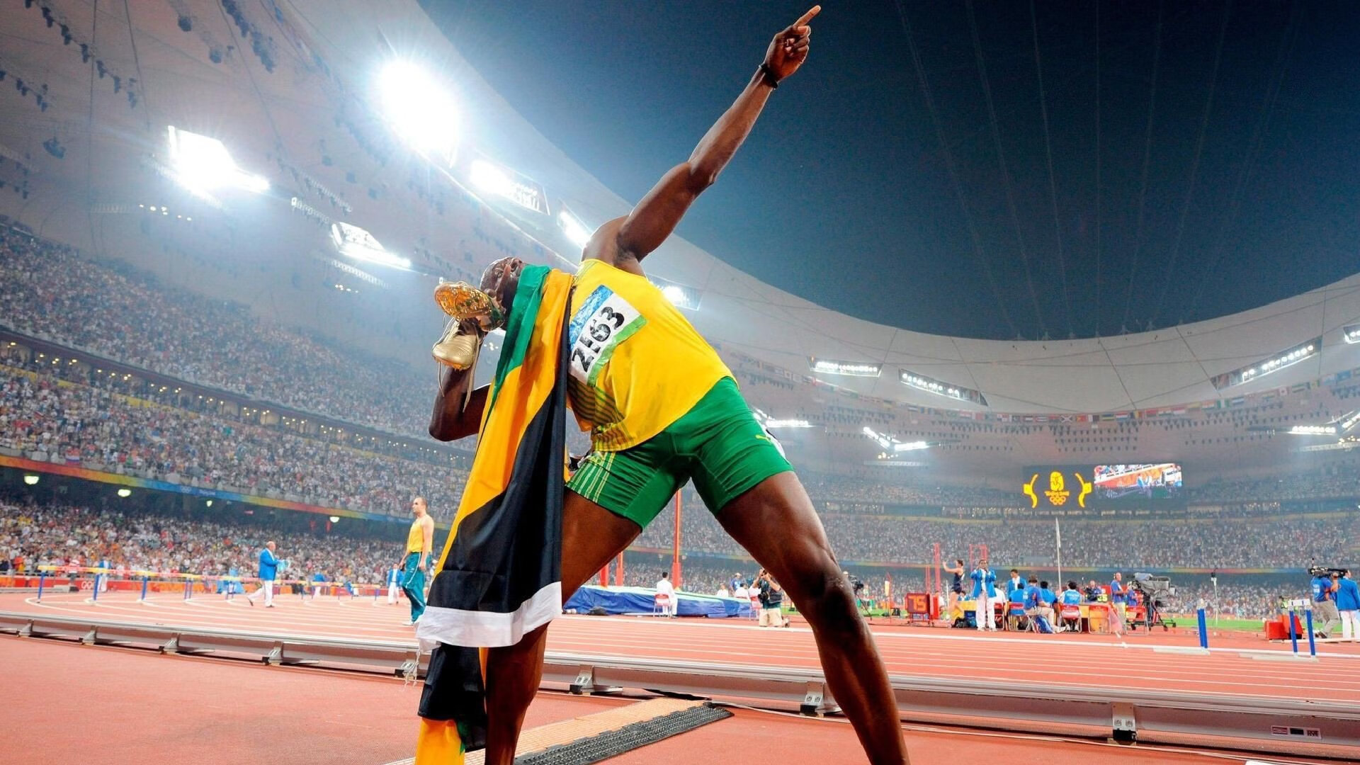 哈兰德赛事官方发布问鼎冠军新规，皇家马德里争议不断！